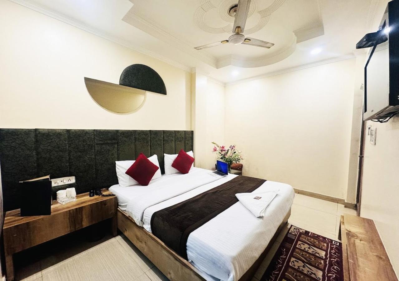Hotel Jai Balaji, Paharganj, New Delhi Railway Station Bagian luar foto
