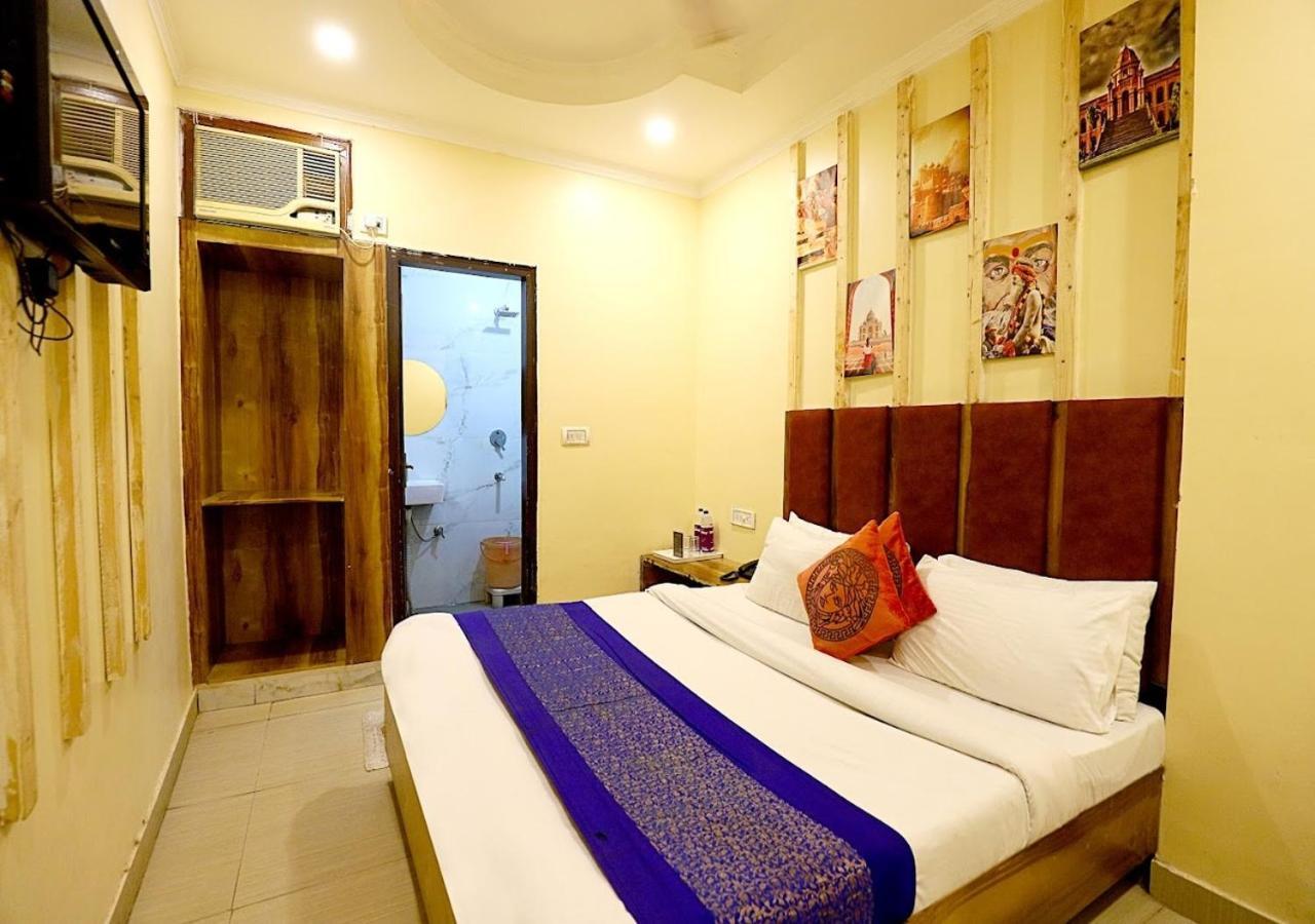 Hotel Jai Balaji, Paharganj, New Delhi Railway Station Bagian luar foto