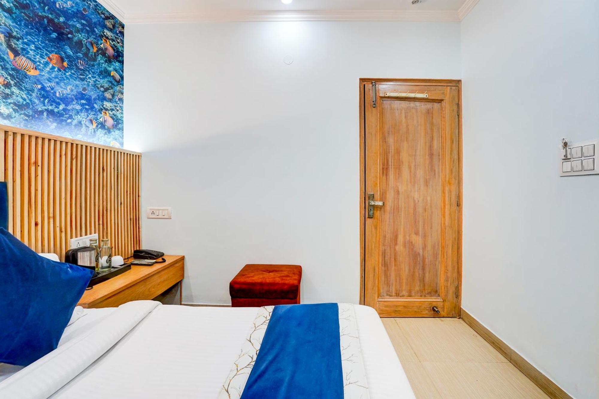 Hotel Jai Balaji, Paharganj, New Delhi Railway Station Bagian luar foto