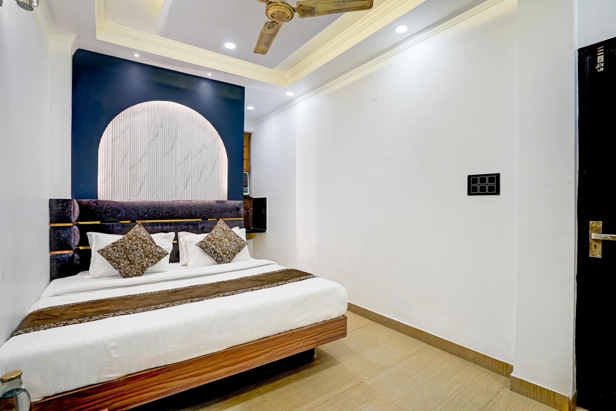 Hotel Jai Balaji, Paharganj, New Delhi Railway Station Bagian luar foto