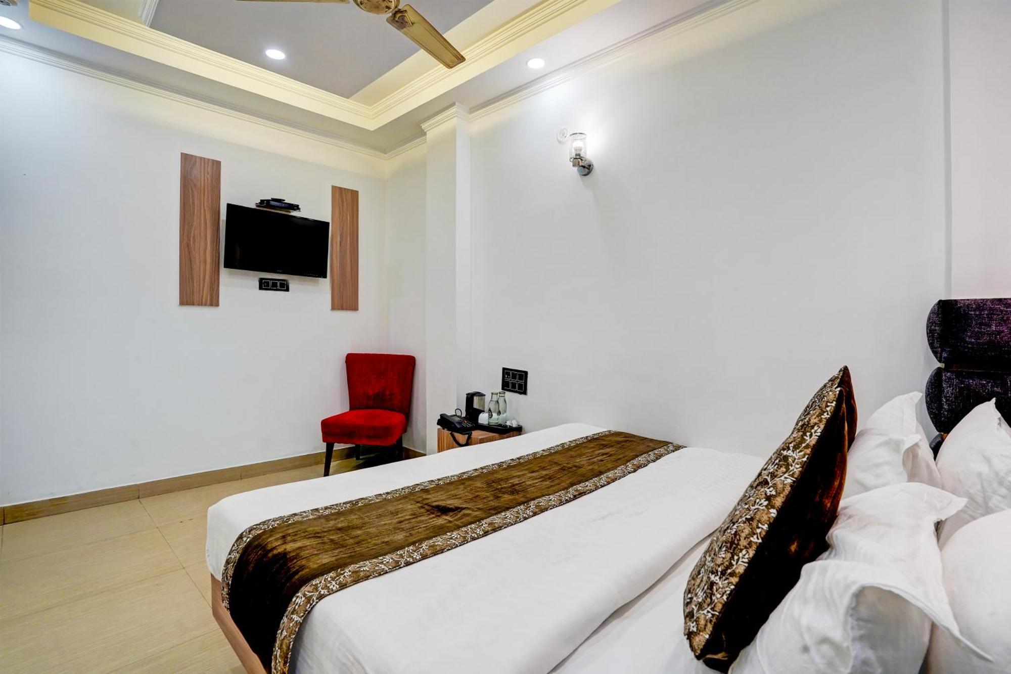 Hotel Jai Balaji, Paharganj, New Delhi Railway Station Bagian luar foto